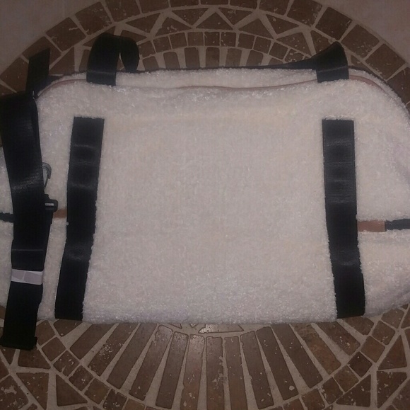 FAUX SHEARLING WEEKENDER TRAVEL BAG Sz XL - Picture 2 of 7